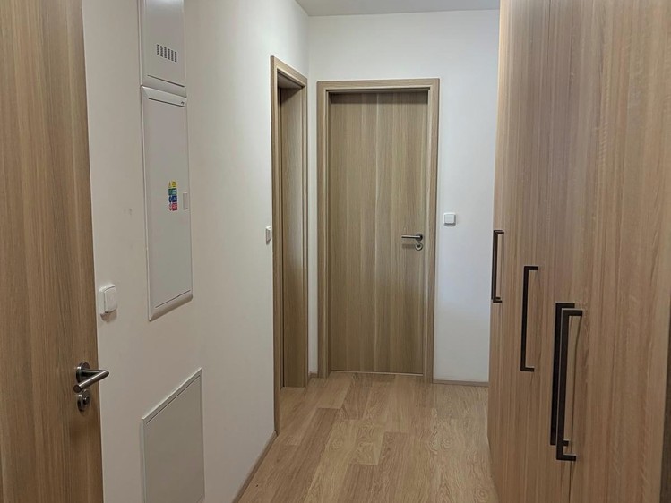 Prodej bytu 2+kk, 58 m² (10 z 15)