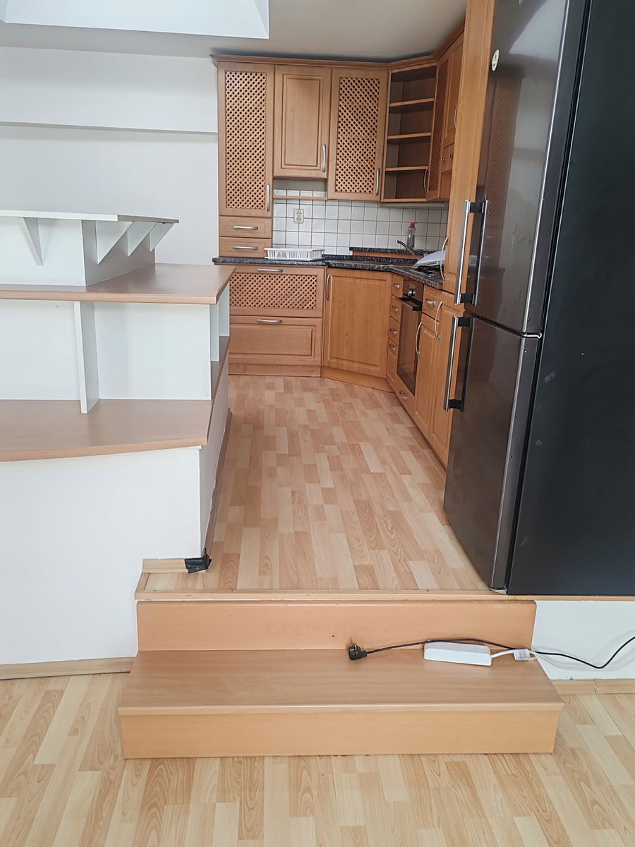 Pronájem bytu atypický 150 m² – fotografie 2