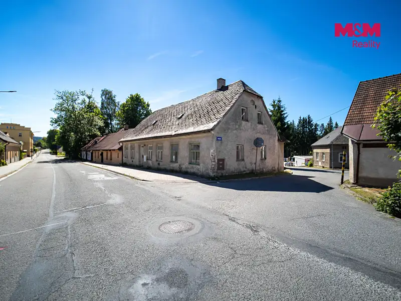 Prodej rodinného domu 150 m², pozemek 335 m², Svratka – náhled fotky 2