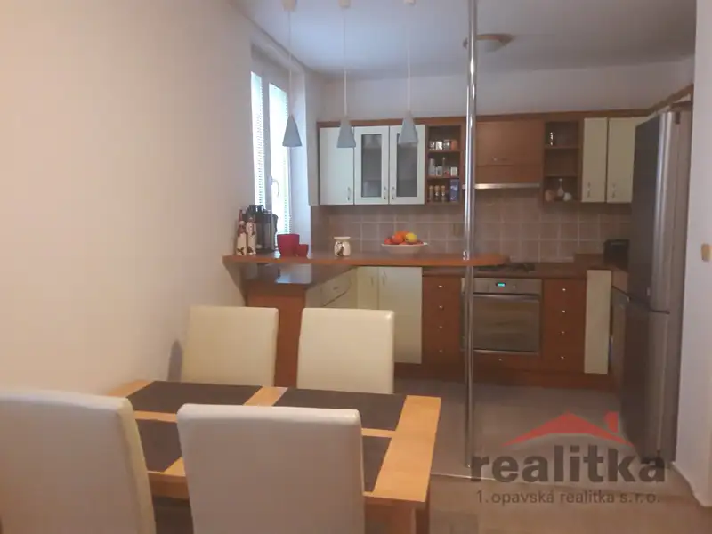 Pronájem bytu 3+kk 74 m², Horní Benešov – náhled fotky 1