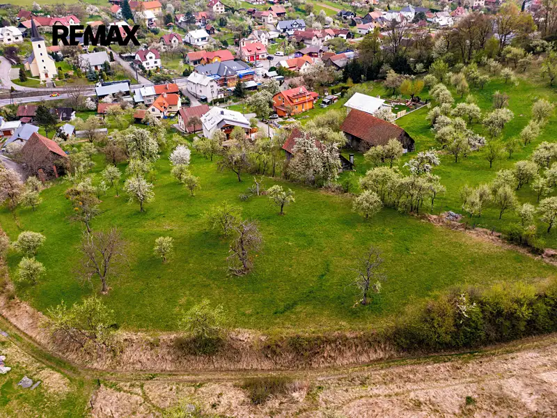 Prodej stavebního pozemku 4043 m², Jasenná – náhled fotky 2