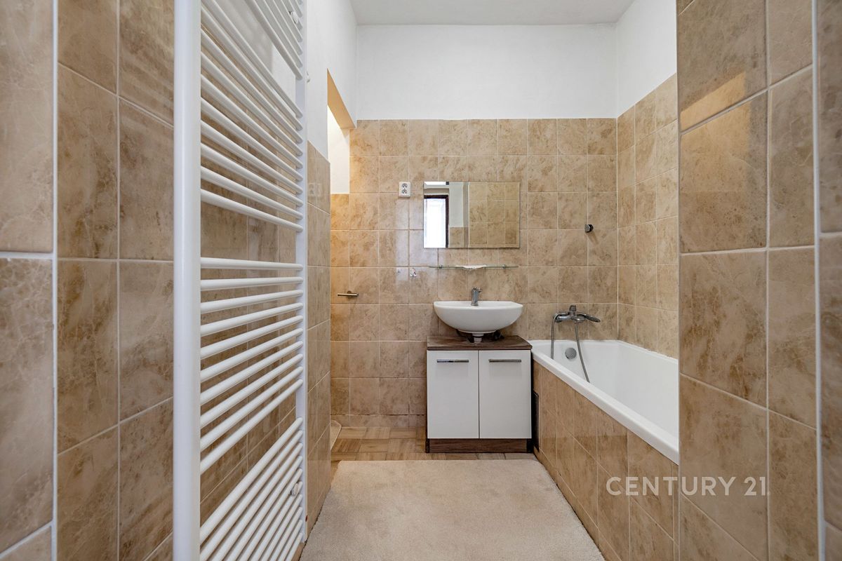 Prodej rodinného domu 68 m², pozemek 164 m²
