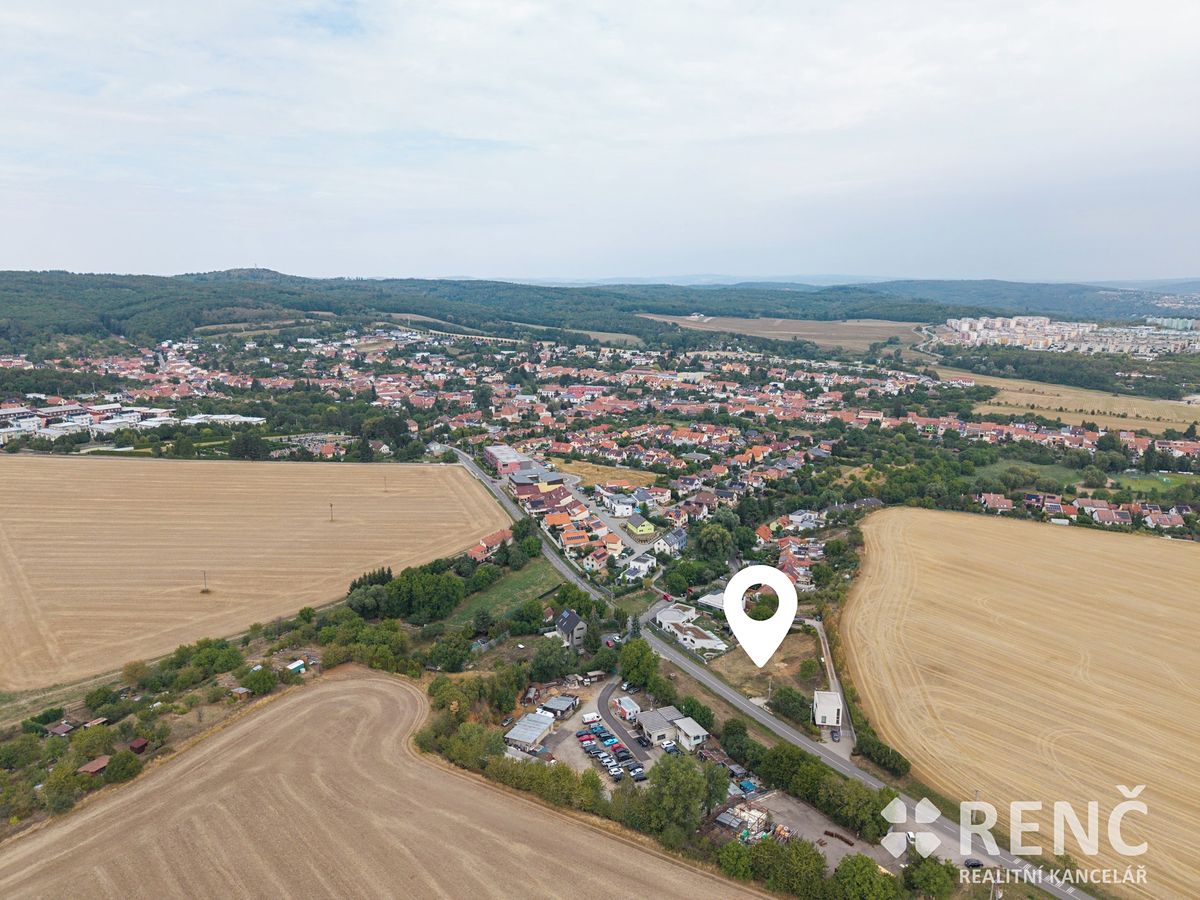 Prodej stavebního pozemku 1594 m² – fotografie 2