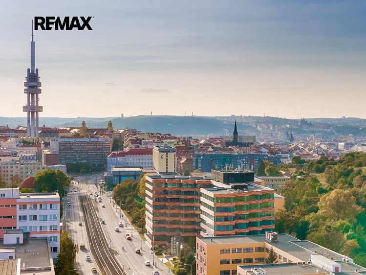 Квартира 2+kk в оренду, 71 м² (3 з 18)