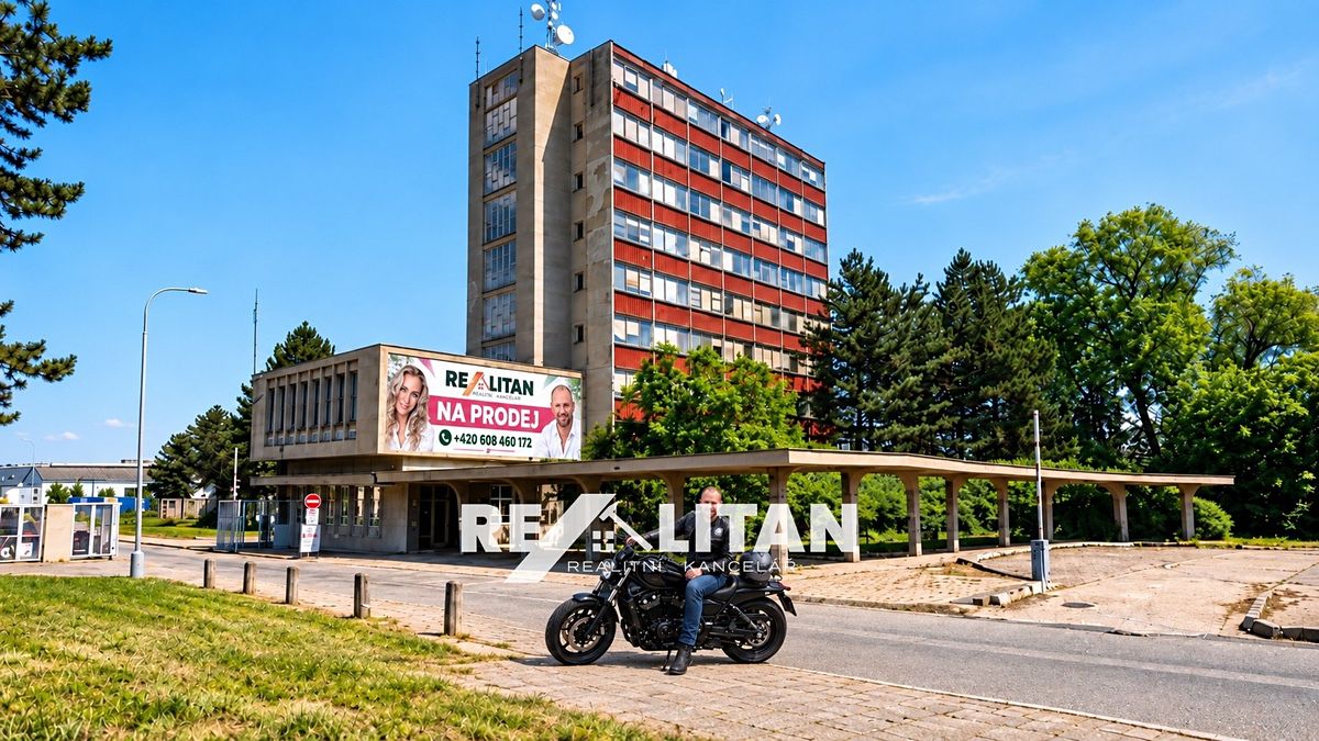 Prodej kanceláře 2000 m²