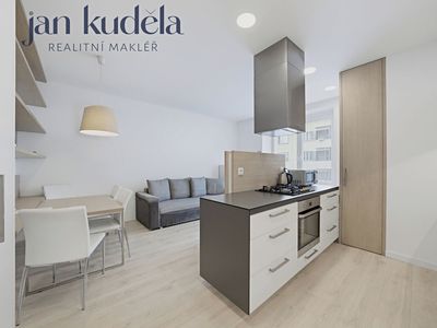 Pronájem bytu 2+kk 56 m²