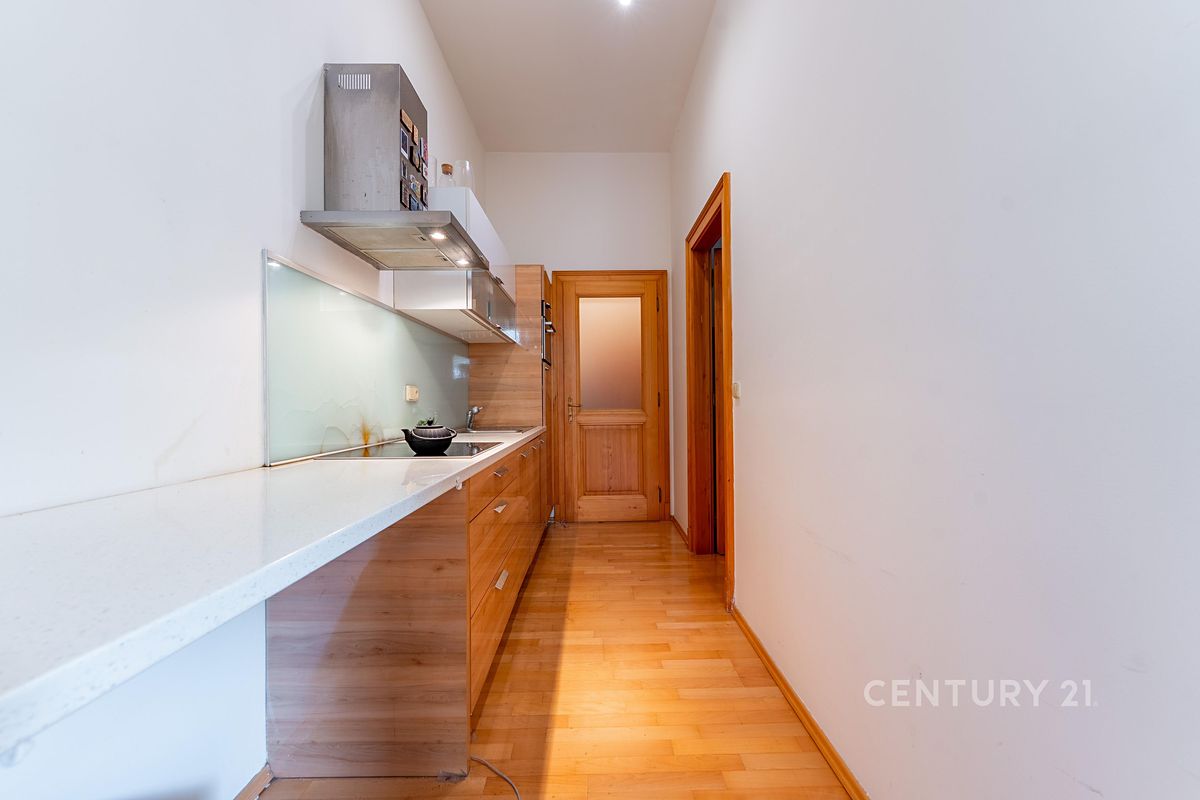 Pronájem bytu 2+kk 46 m² – fotografie 4
