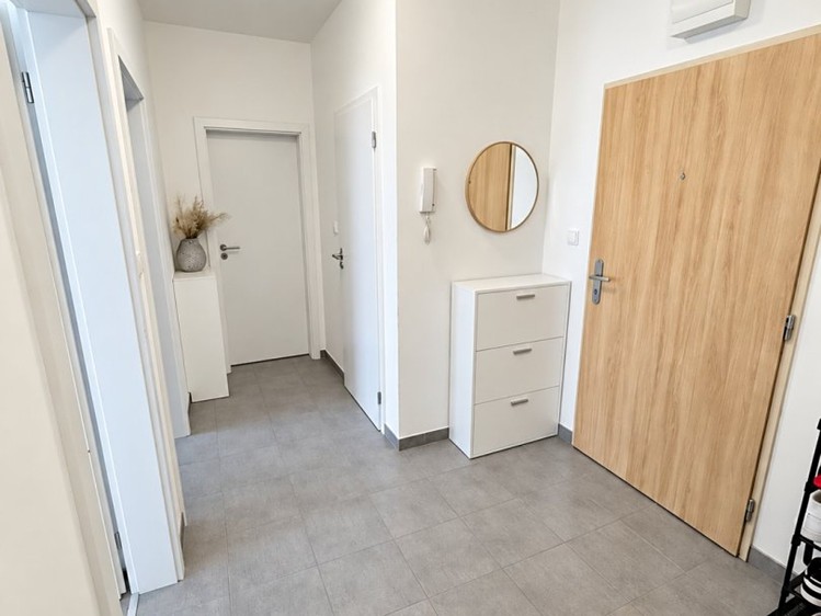 Wohnung 2+kk zur Miete, 52 m² (8 von 9)