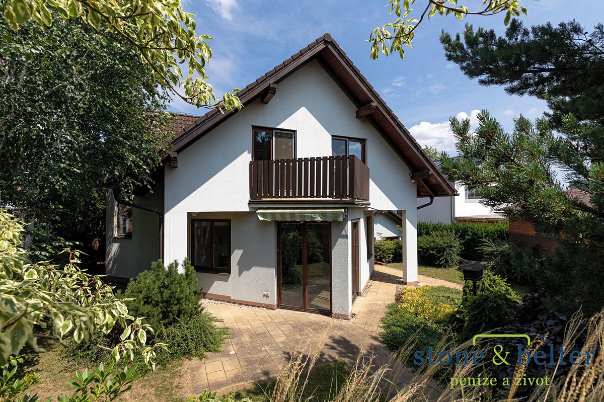 Prodej rodinného domu 140 m², pozemek 901 m², Opava – fotka 1 z 3
