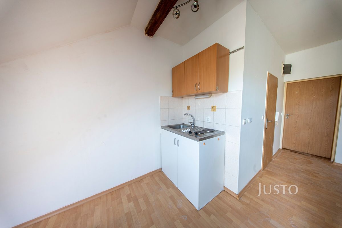 Prodej bytu 1+kk 21 m² – fotografie 3