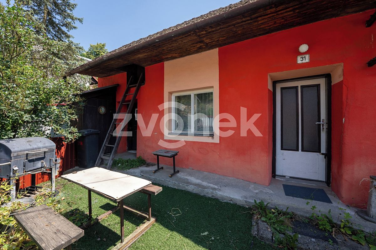 Prodej rodinného domu 93 m², pozemek 14 m²