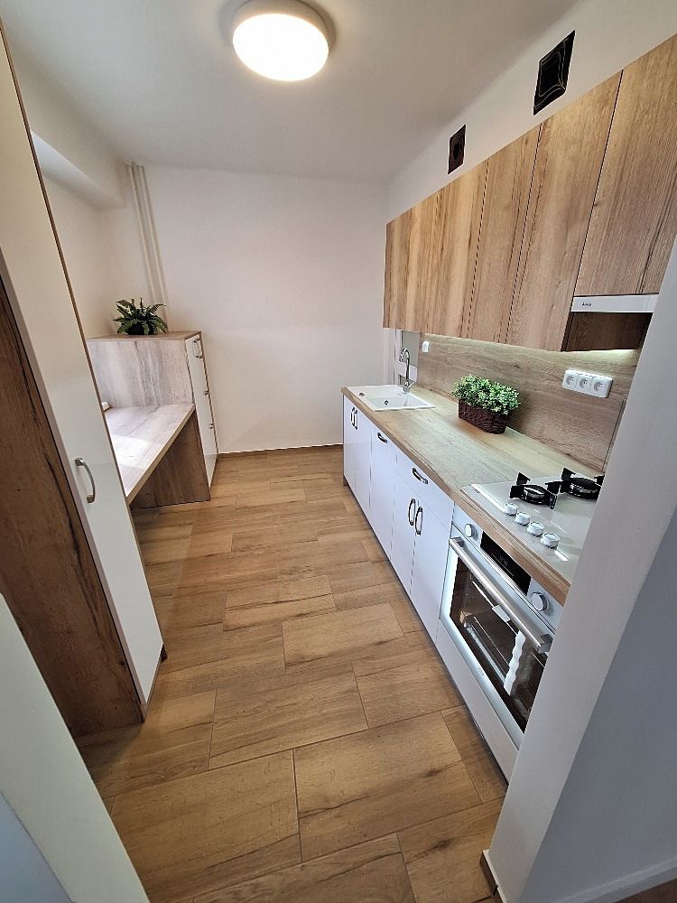 Pronájem bytu 2+1 55 m² – fotografie 3