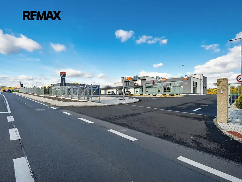 Prodej komerční nemovitosti 1967 m², Karlovy Vary – náhled fotky 3