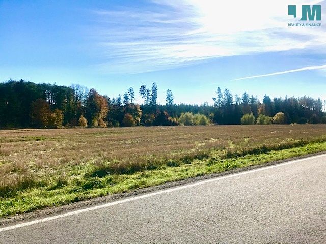 Prodej komerčního pozemku 1354 m²