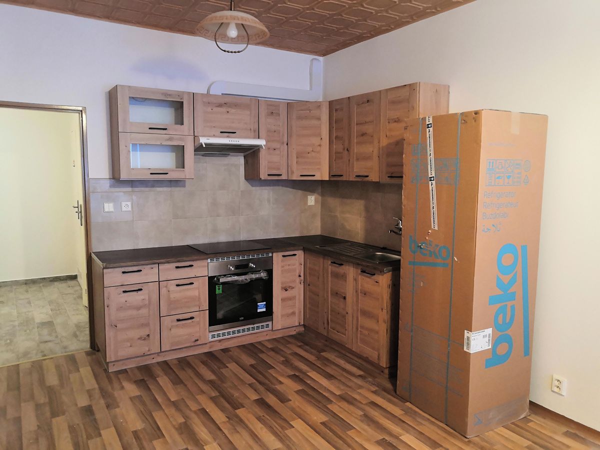 Pronájem bytu 2+kk 50 m² – fotografie 2