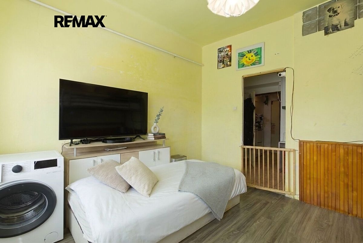 Prodej bytu 1+1 48 m² – fotografie 3