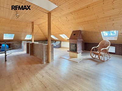Будинок на продаж, 300 м² (2 з 27)