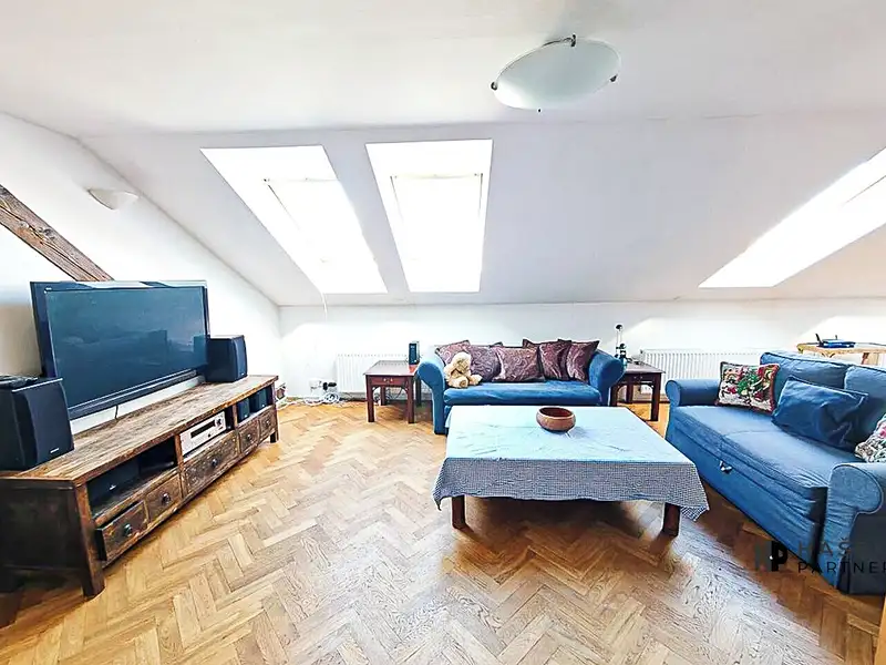 Prodej bytu 5+1 194 m², Praha – náhled fotky 1