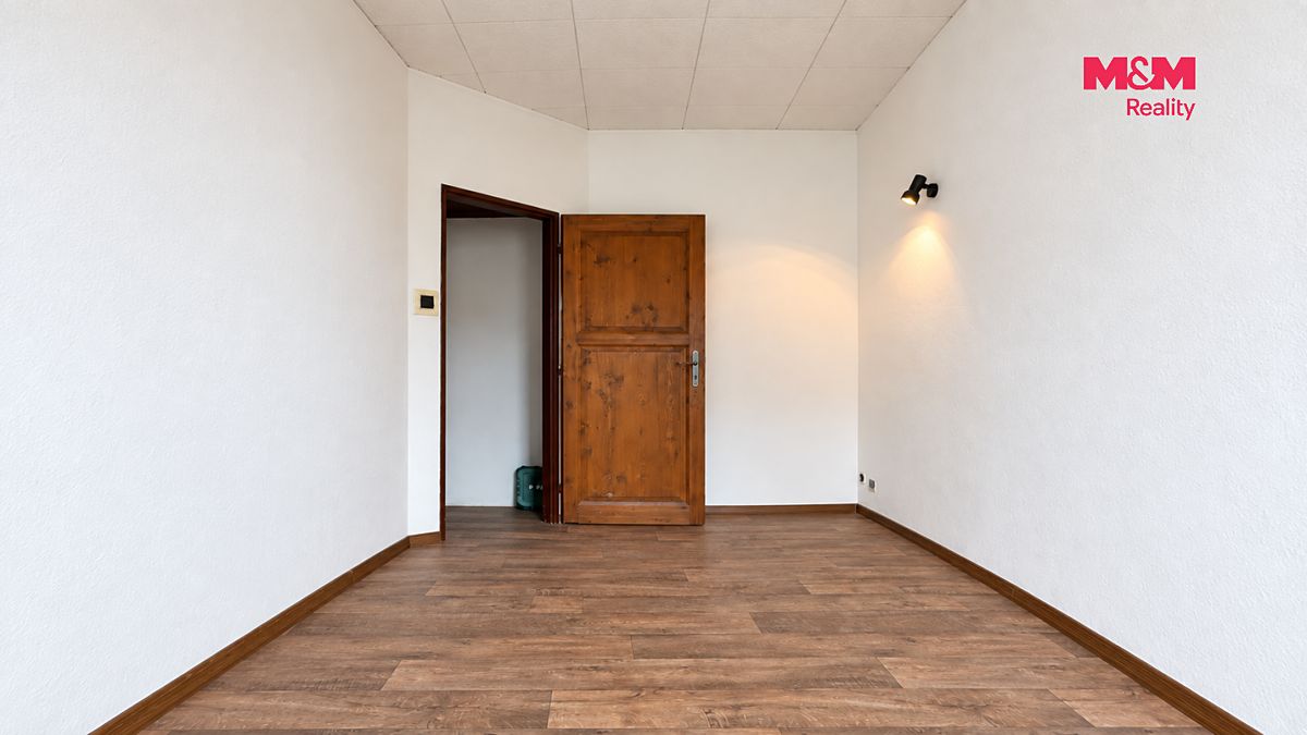 Pronájem kanceláře 9 m² – fotografie 3