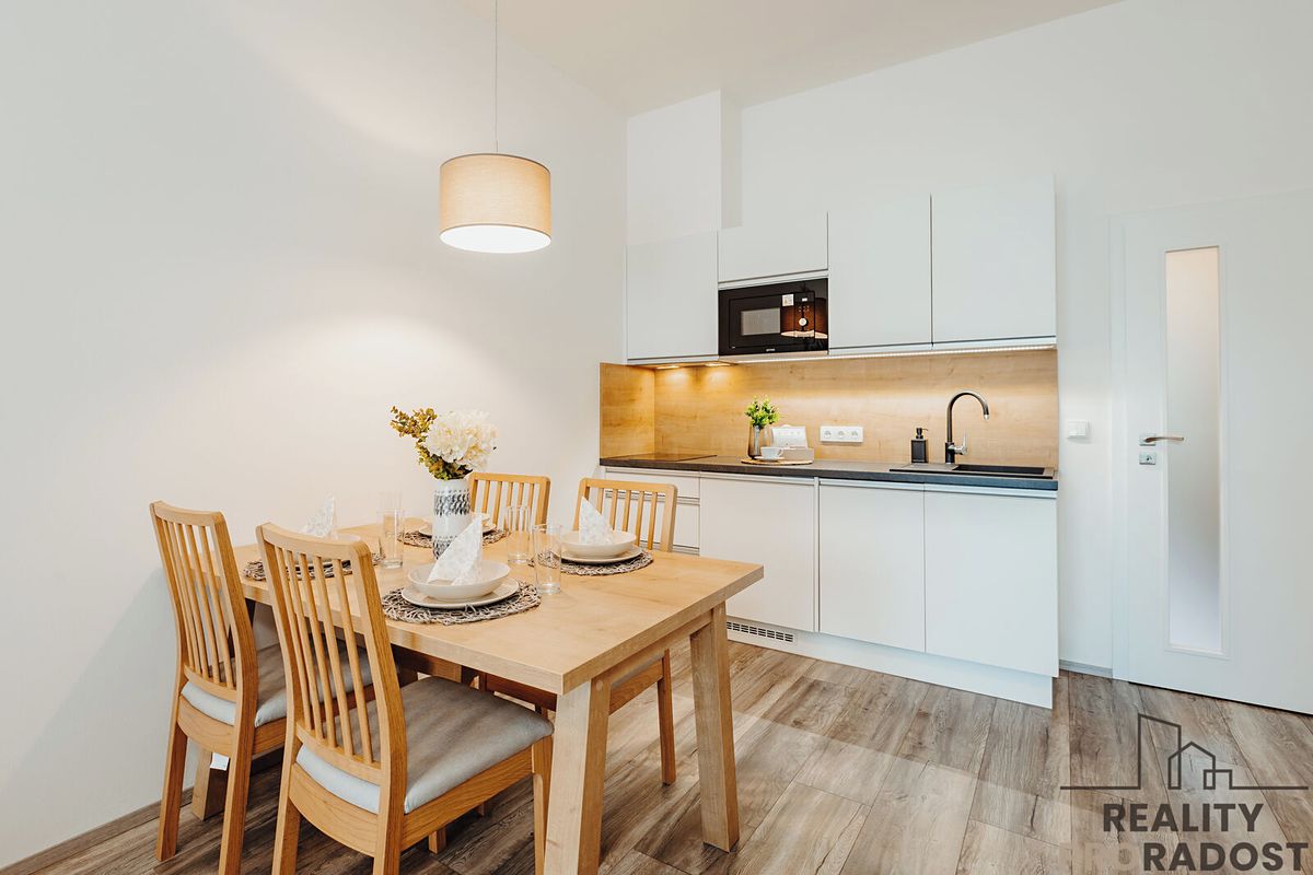 Prodej bytu 1+kk 34 m² – fotografie 2