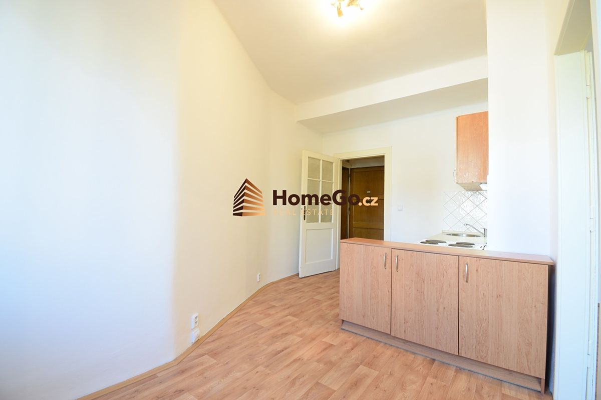 Pronájem bytu 2+kk 53 m² – fotografie 3