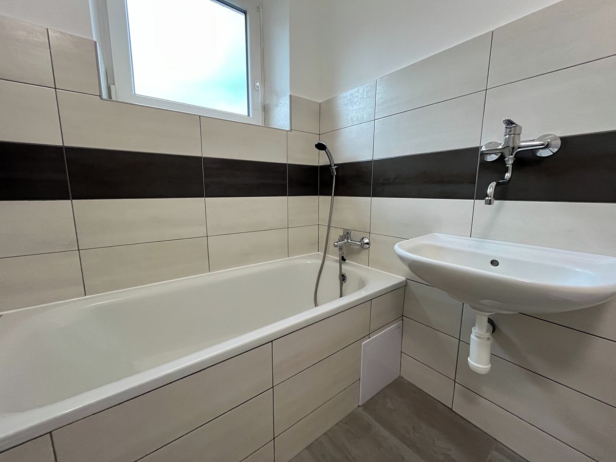 Pronájem bytu 2+1 55 m² – fotografie 2