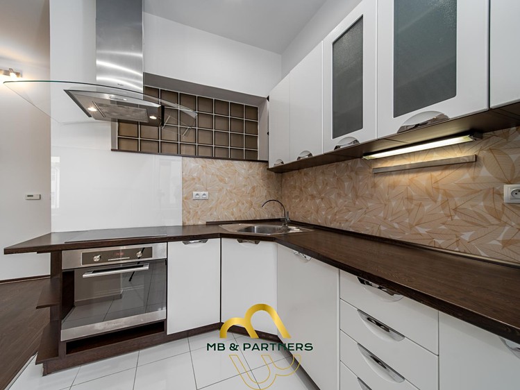 Prodej bytu 3+kk, 85 m² (1 z 29)