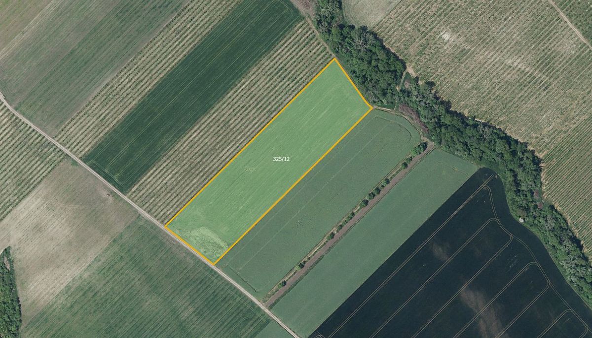 Prodej pole 21043 m², Želkovice – fotka 1 z 3