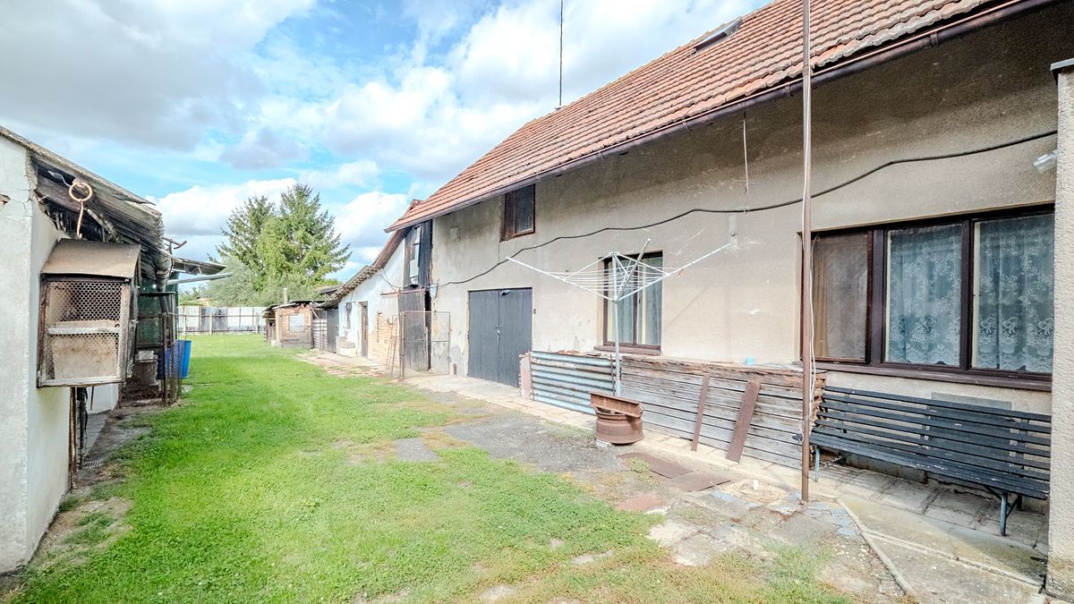 Prodej rodinného domu 74 m², pozemek 946 m² – fotografie 4