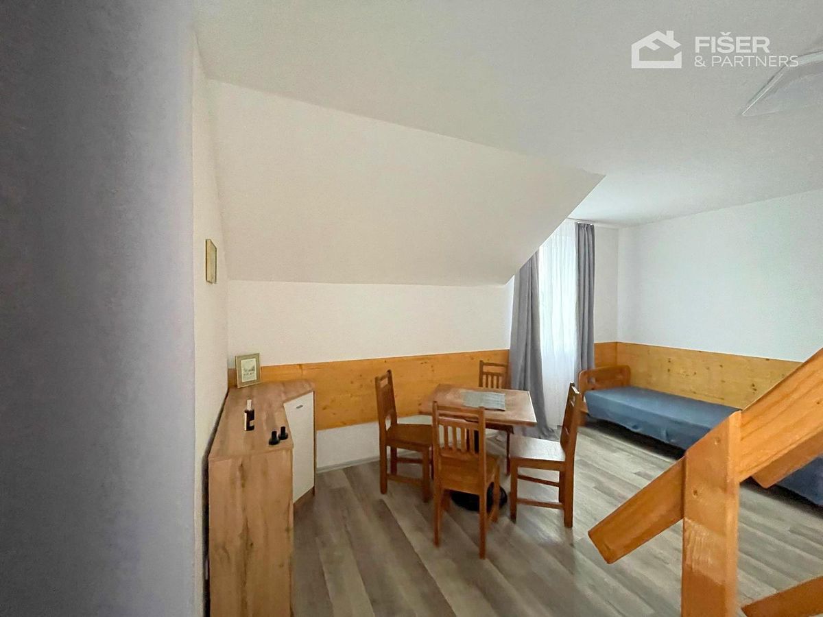 Pronájem bytu 2+kk 60 m² – fotografie 4