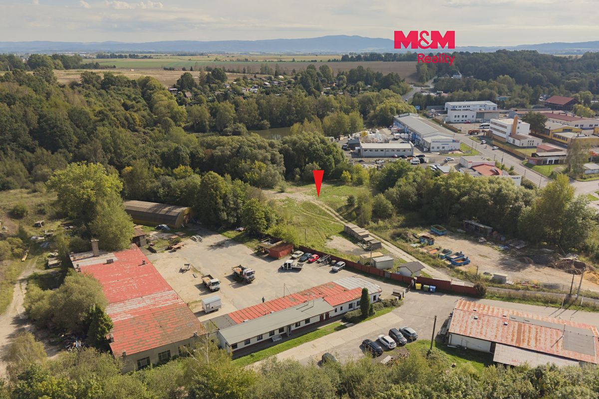 Pronájem pozemku 5476 m²