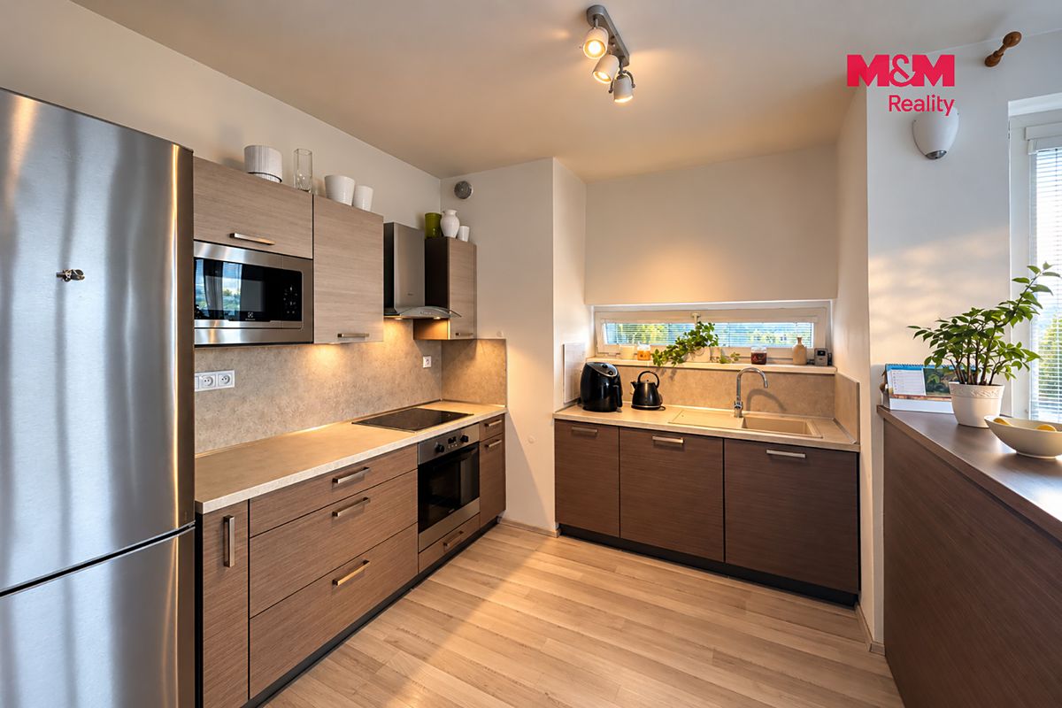 Pronájem bytu 2+kk 58 m² – fotografie 3