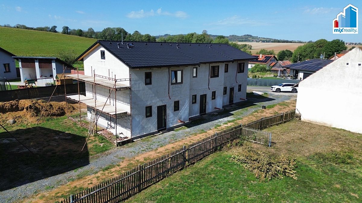 Pronájem bytu 3+kk 75 m² – fotografie 3