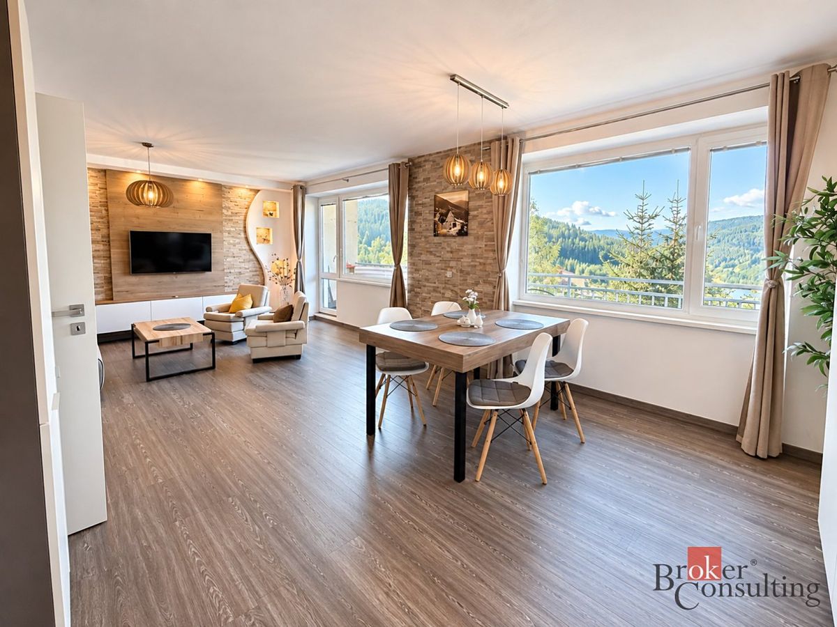 Pronájem bytu 3+kk 67 m²