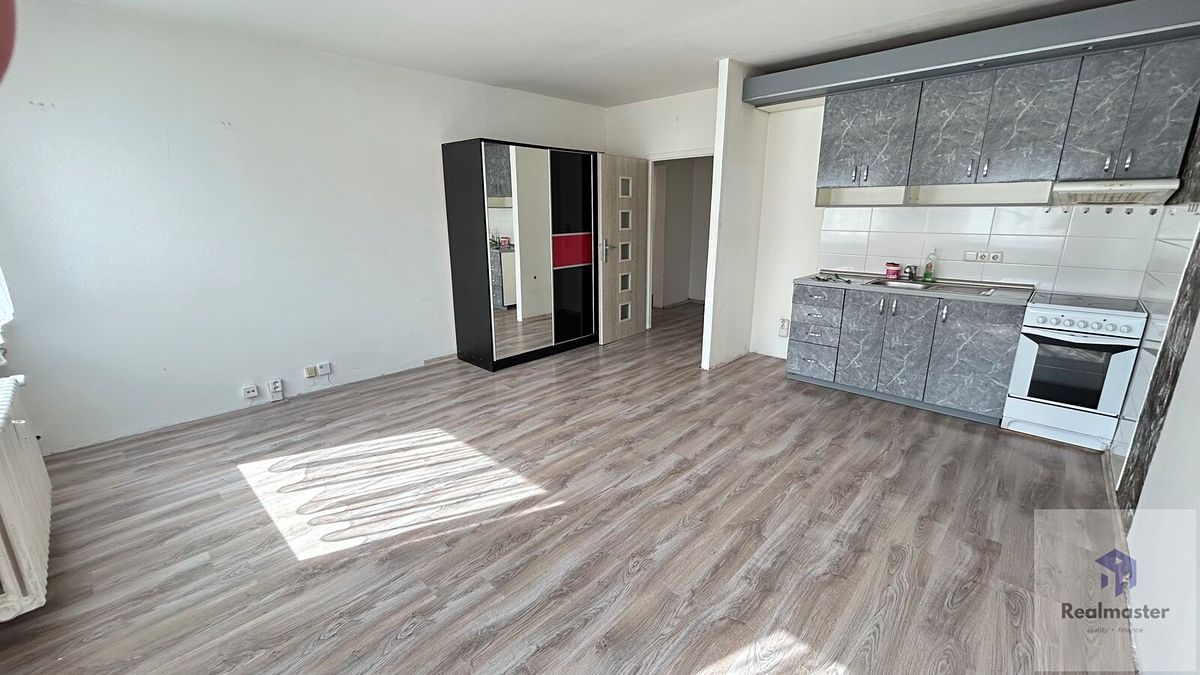 Pronájem bytu 2+kk 48 m²