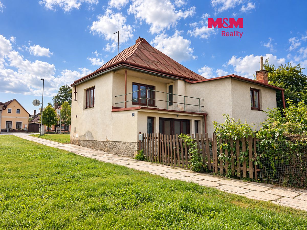 Prodej rodinného domu 126 m², pozemek 182 m²