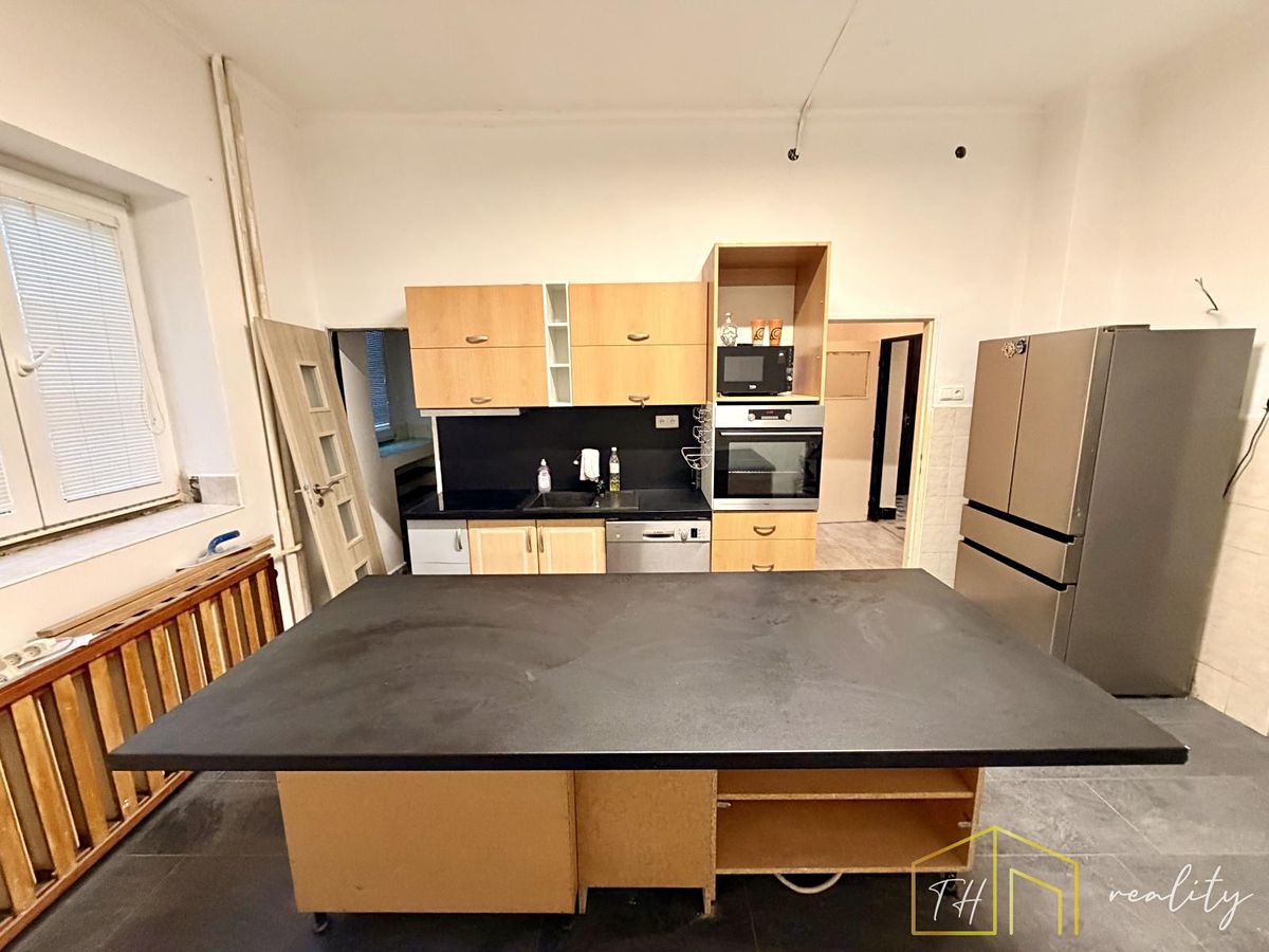 Prodej rodinného domu 150 m², pozemek 130 m² – fotografie 3