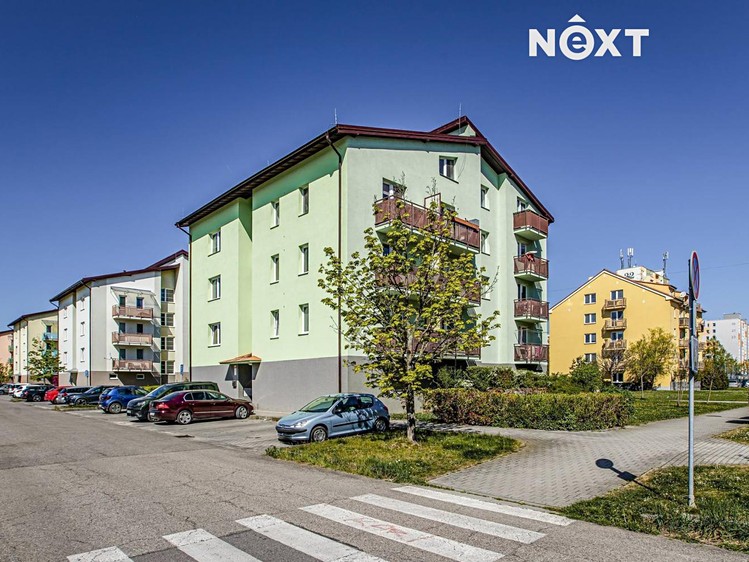 Prodej bytu 3+1, 58 m² (1 z 16)