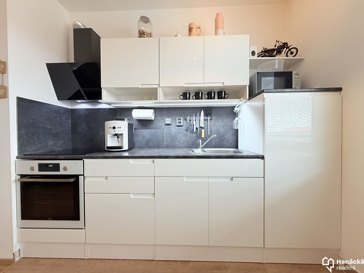 Prodej bytu 1+kk 36 m² – fotografie 5