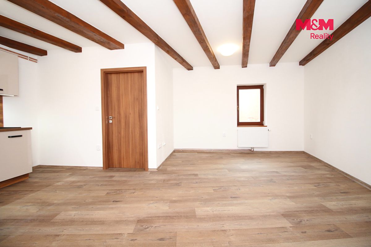 Pronájem bytu 2+kk 50 m² – fotografie 4