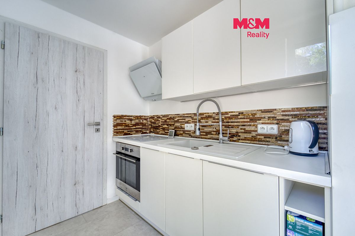 Pronájem bytu 3+kk 64 m²