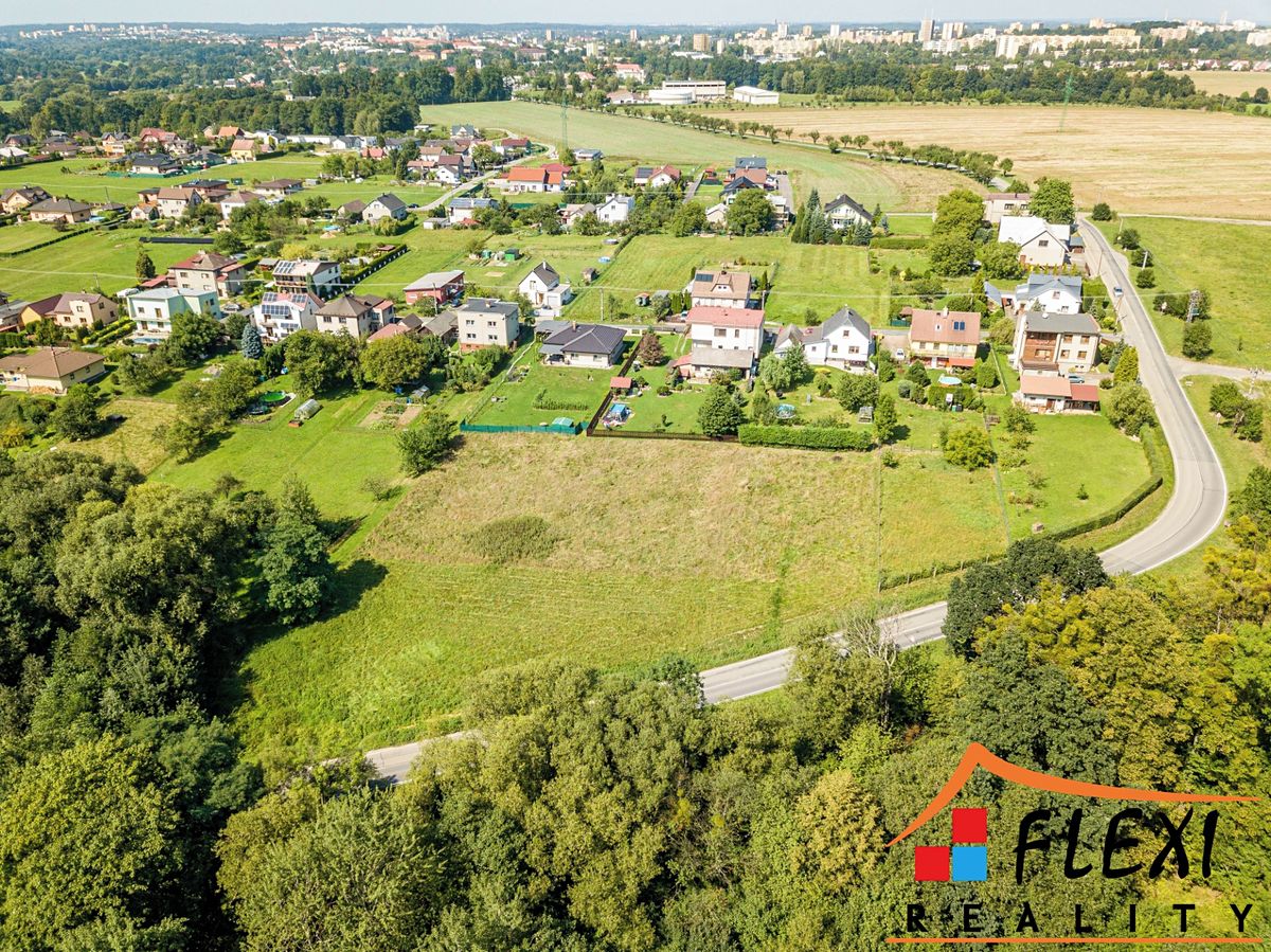 Prodej zahrady 945 m² – fotografie 2