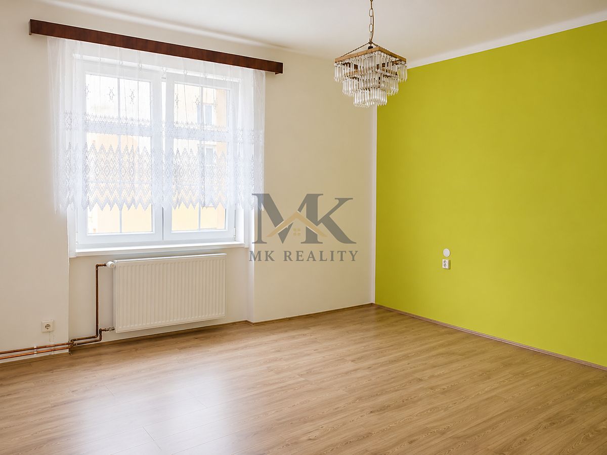 Pronájem bytu 2+kk 47 m² – fotografie 3
