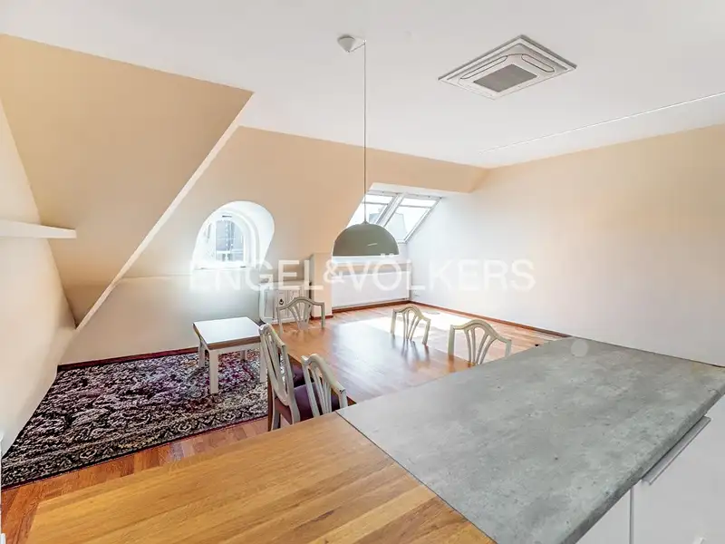 Pronájem bytu 4+kk 150 m², Praha – náhled fotky 2