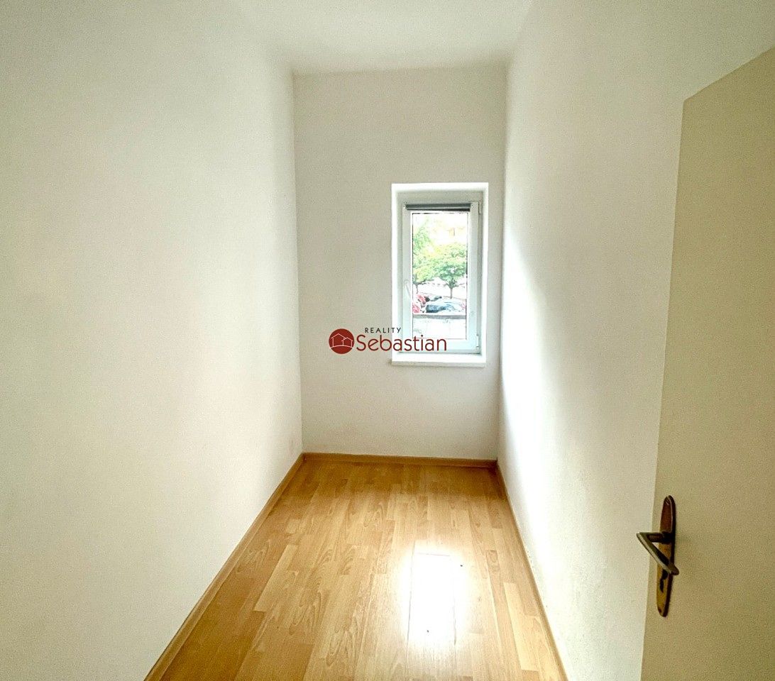 Pronájem bytu 2+kk 83 m² – fotografie 5