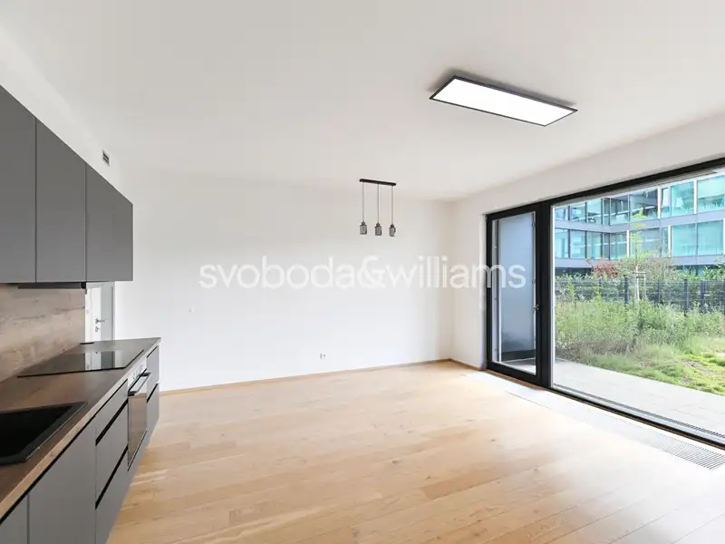Prodej bytu 2+kk 59 m², Praha – náhled fotky 1