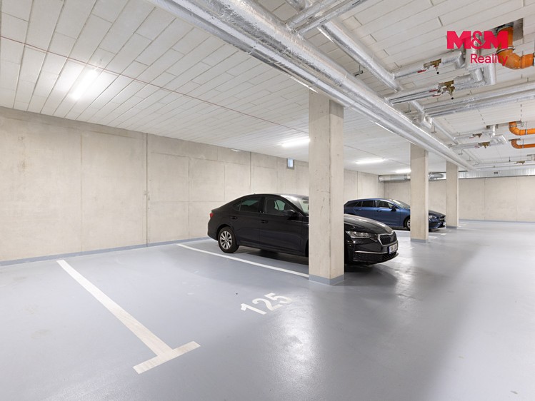 Pronájem bytu 2+kk, 46 m² (14 z 17)