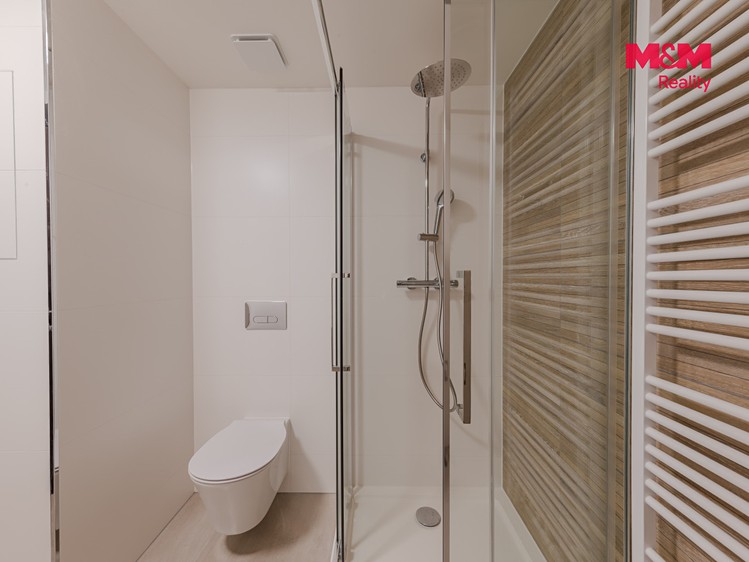 Pronájem bytu 2+kk, 46 m² (10 z 17)