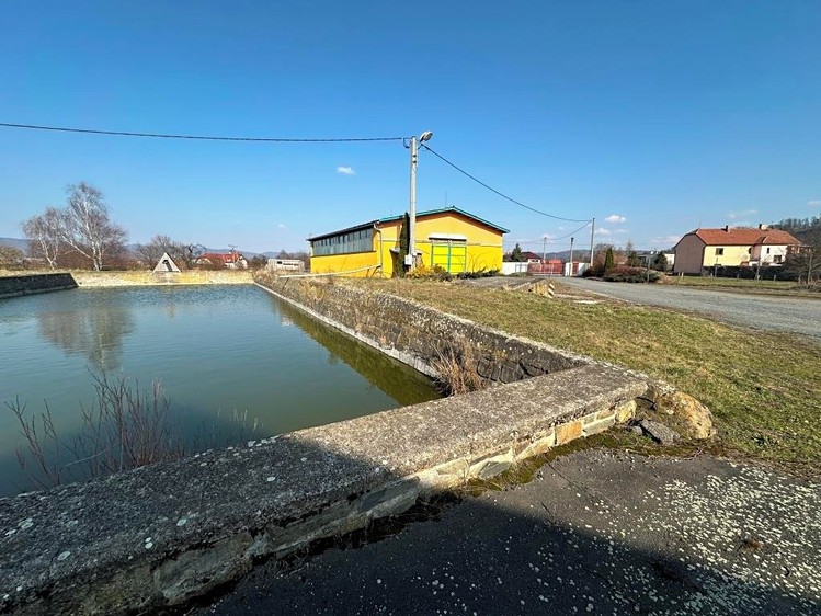 Комерційне приміщення на продаж, 2 492 м² (40 з 51)