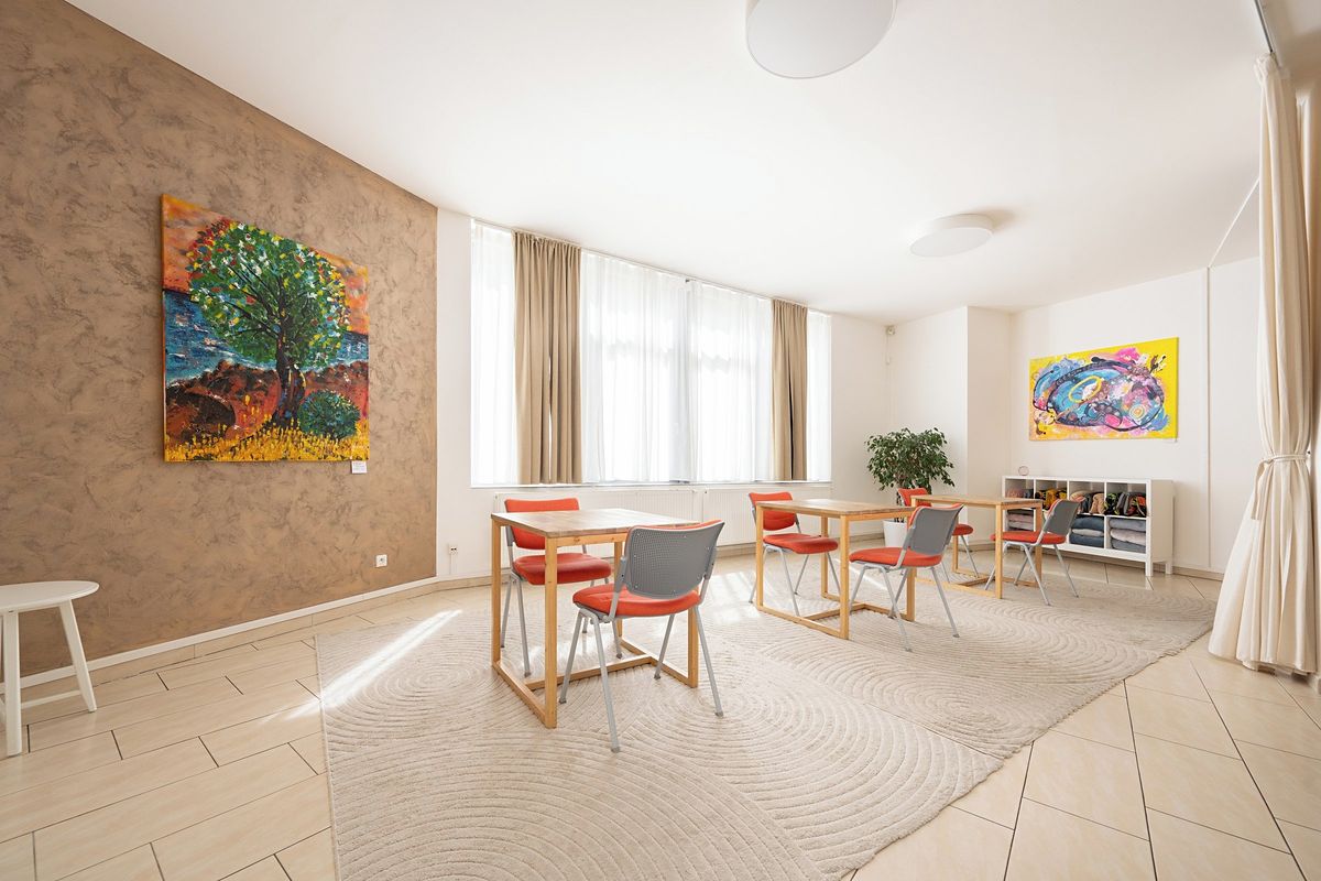 Pronájem kanceláře 10 m² – fotografie 3